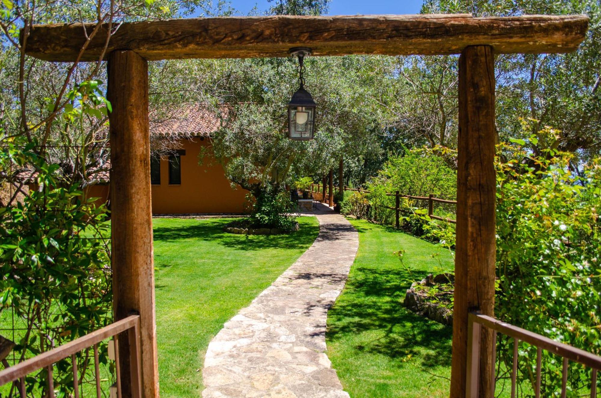 El Escondite De Pedro Malillo Candeleda Ruang foto